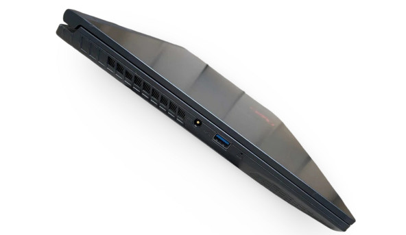 Ігровий ноутбук MSI Thin GF63 I5-8300H 16 RAM 1000 SSD GeForce GTX 1650 Max-Q [IPS 15.6" FullHD] - Б/В