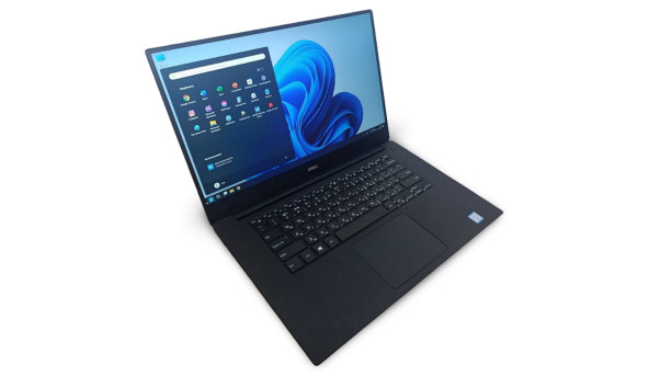 Ноутбук Dell Precision 5520 Intel Core i5-7440HQ 8 GB RAM 256 GB SSD [IPS 15.6" FullHD] - Б/В