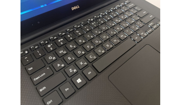 Ноутбук Dell Precision 5520 Intel Core i5-7440HQ 8 GB RAM 256 GB SSD [IPS 15.6" FullHD] - Б/В