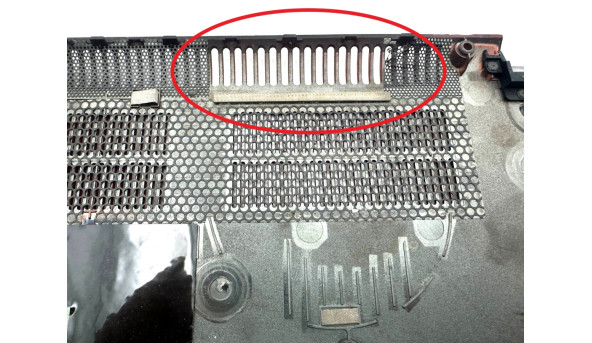 Нижняя часть корпуса к ноутбуку HP Envy Sleekbook 6-1000 6-1010EO Series 15.6" 689855-001 Б/У