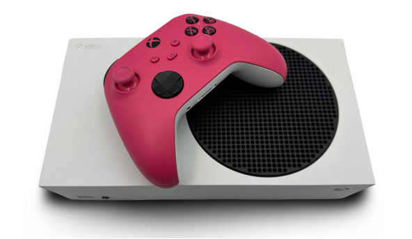 Игровая приставка Xbox Series S + джойстик 512 GB Б/У
