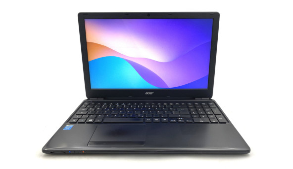 Ноутбук Acer Aspire E1-572 Intel Core I5-4200U 8 GB RAM 240 GB SSD 500 GB HDD [15.6"] - Б/У