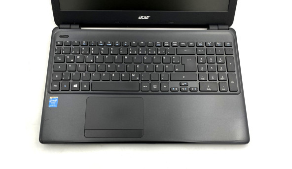 Ноутбук Acer Aspire E1-572 Intel Core I5-4200U 8 GB RAM 240 GB SSD 500 GB HDD [15.6"] - Б/У