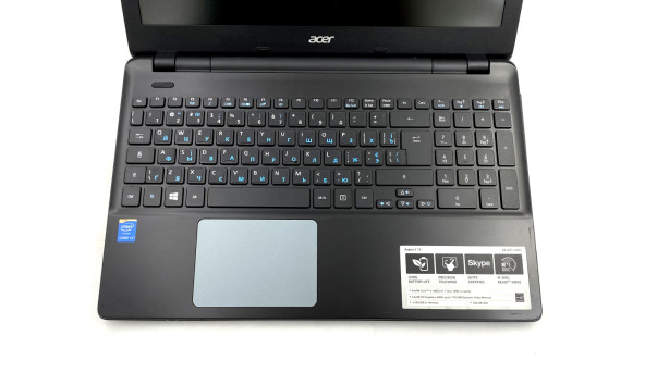 Ігровий ноутбук Acer E5-571G Intel Core I3-4005U 8 RAM 120 SSD 500 HDD NVIDIA GeForce 820M [15.6"] - Б/В