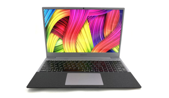 Ноутбук Medion E16402 Intel Core I3-1115G4 8 GB RAM 256 GB HDD [IPS 16.1" FullHD] - Б/В