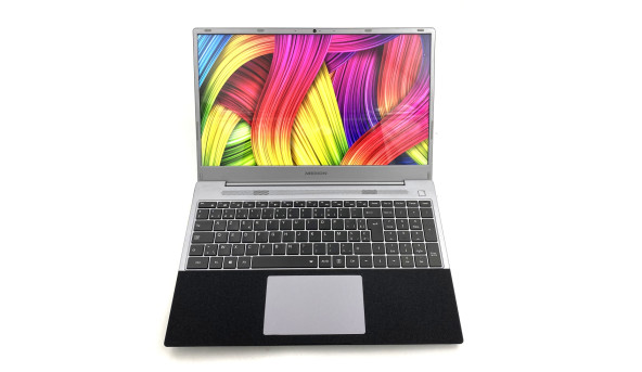Ноутбук Medion E16402 Intel Core I3-1115G4 8 GB RAM 256 GB HDD [IPS 16.1" FullHD] - Б/У