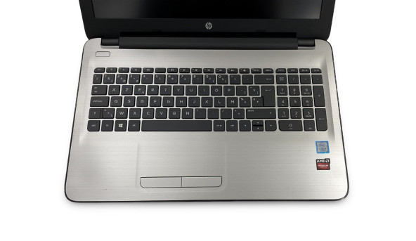 Игровой ноутбук HP 15-ay Core I5-7200U 8 RAM 256 SSD 1000 HDD Radeon R5 M330 [IPS 15.6 FullHD] - Б/У - УЦЕНКА!