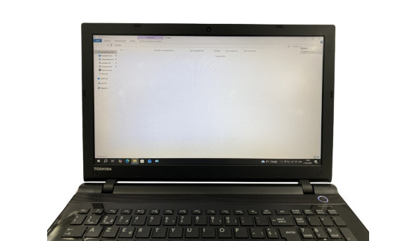Игровой ноутбук Toshiba L50-C Core I5-5200U 8 RAM 256 SSD 1000 HDD GeForce 930M [IPS 15.6" FullHD] - Б/У - УЦЕНКА!