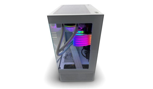 Системний блок AURA AMD Ryzen 5 5500 16GB RAM DDR4 1000GB SSD M.2 - Б/В