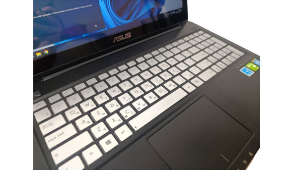 Ігровий ноутбук Asus Q550L Core I7-4500U 8 RAM 128 SSD 1000 HDD GeForce GT 745M [Touch IPS 15.6" FullHD] - Б/В