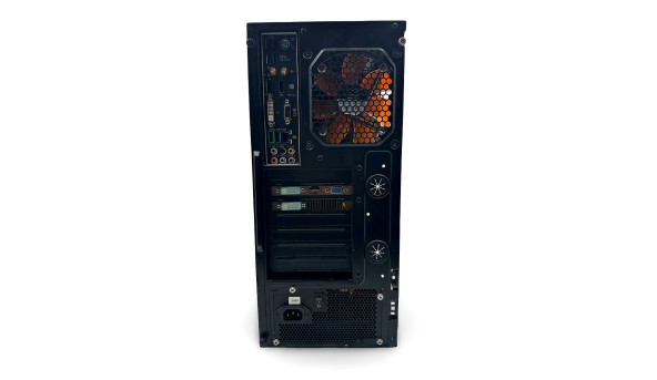 Игровой системный блок Intel Core i7-4770K 32GB RAM 128GB SSD + 1000GB HDD + AMD Radeon R7 250 - Б/У