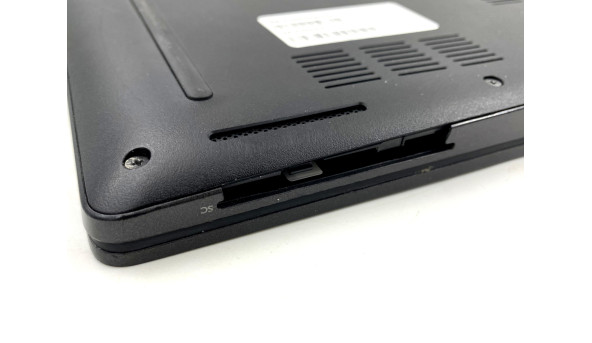 Ноутбук Dell Latitude 5300 Intel Core I5-8365u 8 GB RAM 256 GB SSD [IPS 13.3" FullHD] - Б/В