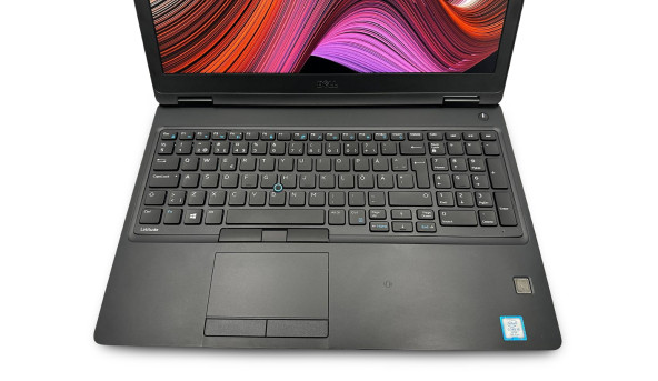 Ноутбук Dell Latitude 5580 Intel Core i5-7440HQ 8 RAM DDR4 128 SSD [IPS 15.6 FullHD] - Б/В