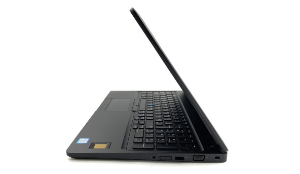 Ноутбук Dell Latitude 5590 Intel Core i5-8250U 8 GB RAM 240 GB SSD [IPS 15.6" FullHD] - Б/В