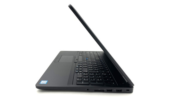 Ноутбук Dell Latitude E5570 Intel Core i5-6300U 8 GB RAM 240 GB SSD [IPS 15.6" FullHD] - Б/У