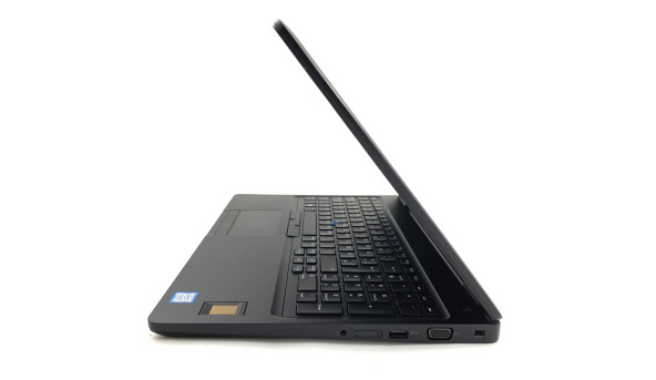 Ноутбук Dell Latitude 5590 Intel Core I5-8250U 8 GB RAM 240 GB SSD [IPS 15.6" FullHD] - Б/В