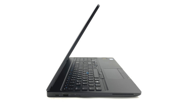 Ноутбук Dell Latitude 5590 Intel Core i5-8250U 8 GB RAM 128 GB SSD [15.6" FullHD] - Б/В