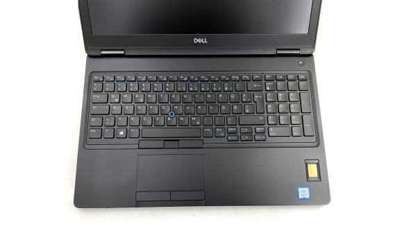 Ноутбук Dell Latitude 5590 Intel Core i5-8250U 8 GB RAM 128 GB SSD [15.6" FullHD] - Б/В