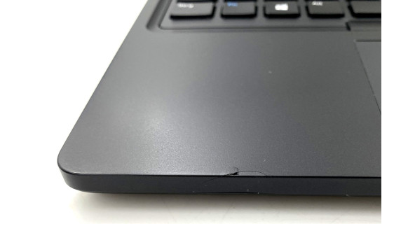 Ноутбук Dell Latitude 5590 Intel Core i5-8250U 8 GB RAM 128 GB SSD [15.6" FullHD] - Б/В