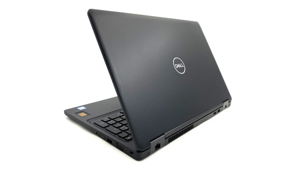Ноутбук Dell Latitude 5590 Intel Core i5-8250U 8 GB RAM 128 GB SSD [15.6" FullHD] - Б/В
