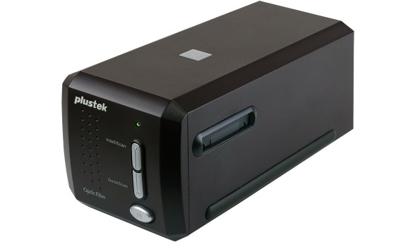 Сканер Plustek OpticFilm 8300i SE (7200dpi 48bit LED швидк. 20 сек. плівк.слайд-сканер чорний)