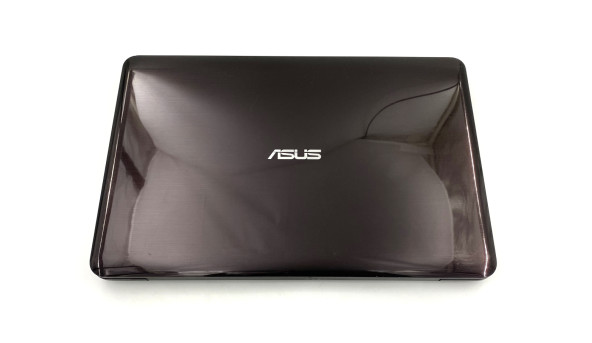 Ноутбук Asus X756U Intel Core i3-6006U 8 GB RAM 240 GB SSD [17.3"] - Б/В