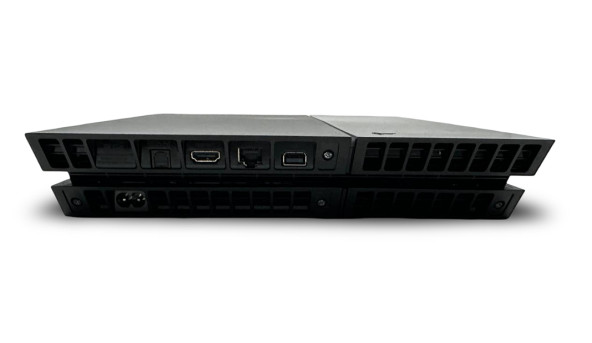 Игровая консоль Sony PlayStation 4 500 ГБ 1920 х 1080 (Full HD) Б/У