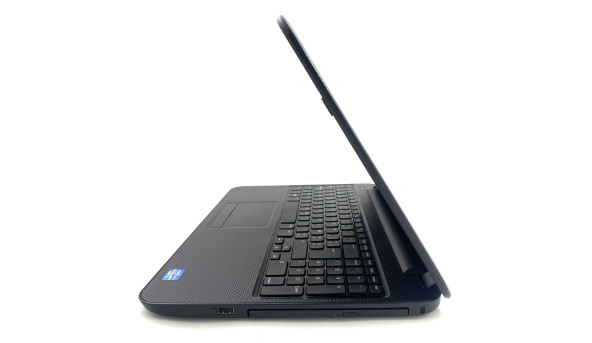 Ноутбук Dell Inspiron 15 3521 Intel Core I5-3337U 8 GB RAM 240 GB SSD [15.6"] - Б/В