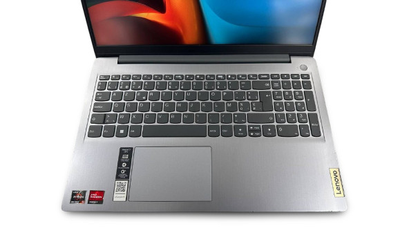 Ноутбук Lenovo 15ALC6 Ryzen 5 5500U 16 RAM 128 SSD NVME [IPS 15.6" FHD] - Б/В
