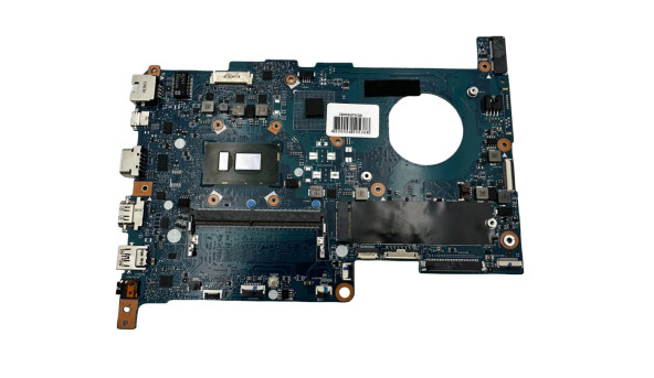 Материнская плата к ноутбуку Acer TravelMate P2 P215-51  TMP214-51 LE5FB REV:2.1 i5-8250U SR3LA Б/У