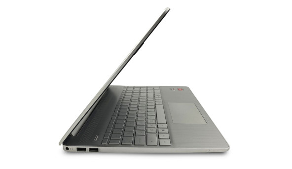 Ноутбук HP 15s-eq AMD Ryzen 5 4500U 8 GB RAM 256 GB SSD [15.6" FullHD] - Б/В