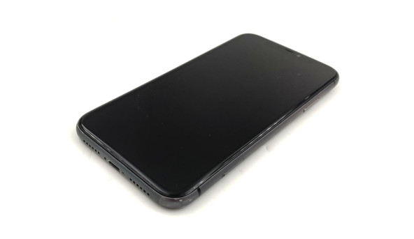 Смартфон Apple iPhone 11 Apple A13 Bionic 4/128 Gb 12/12+12 Mp NFC [IPS 6.1"] - Б/В