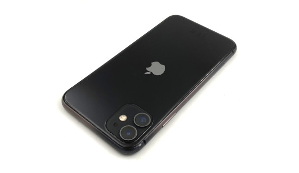 Смартфон Apple iPhone 11 Apple A13 Bionic 4/128 Gb 12/12+12 Mp NFC [IPS 6.1"] - Б/В