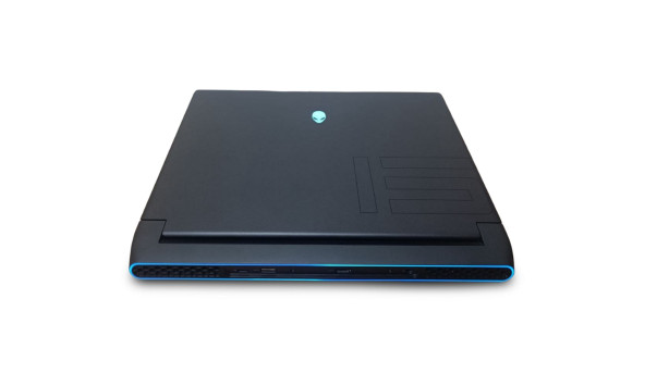 Игровой ноутбук Dell Alienware M15 R5 Ryzen 7 5800H 16 RAM 1000 SSD GeForce RTX 3070 [240GHz 15.6" QHD] - Б/У