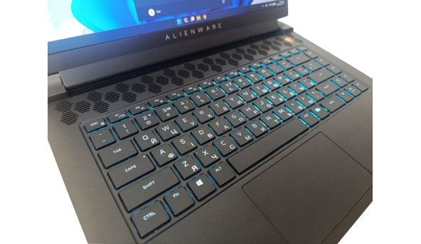 Игровой ноутбук Dell Alienware M15 R5 Ryzen 7 5800H 16 RAM 1000 SSD GeForce RTX 3070 [240GHz 15.6" QHD] - Б/У