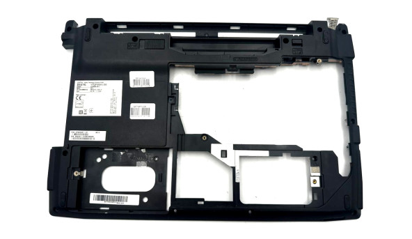 Нижняя часть корпуса к ноутбуку fujitsu a514 B0717701Z1410 Б/У