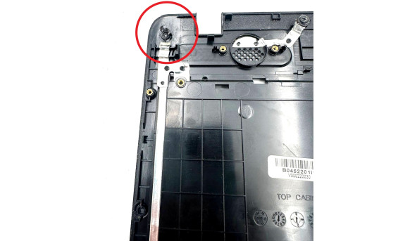 Средняя часть корпуса к ноутбуку Toshiba Satellite C650D C650 C655 B0452201I101 Б/У