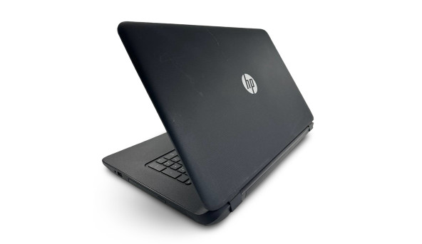 Ноутбук HP Pavillion 17 AMD A6-6310 4 GB RAM 120 GB SSD + 500 GB HDD [17,3"] - Б/У