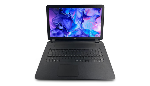 Ноутбук HP Pavillion 17 AMD A6-6310 4 GB RAM 120 GB SSD + 500 GB HDD [17,3"] - Б/В