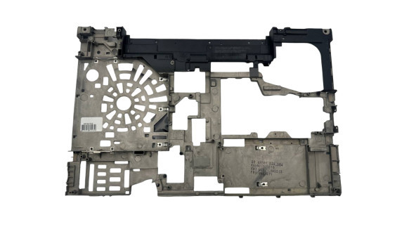 Накладка на среднюю часть корпуса к ноутбуку Lenovo ThinkPad T520, 60.FE01.024 04W167I Б/У