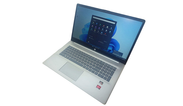 Ноутбук HP AMD Ryzen 3 7320U 8GB RAM DDR5 256GB SSD [17.3" HD+] - Б/В