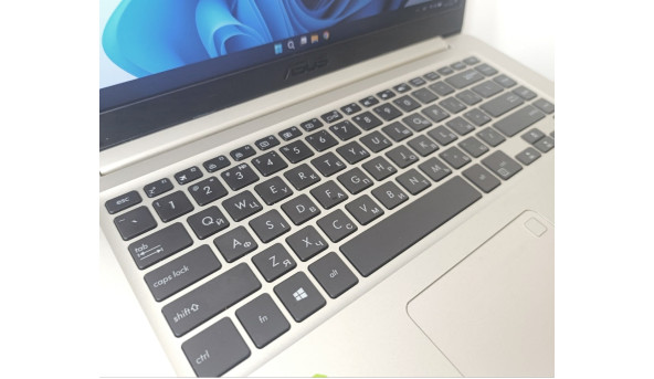 Ігровий ноутбук Asus S510U Intel Core i5-8250U 8GB RAM DDR4 256GB SSD Nvidia MX150 [15.6" FHD IPS] - Б/В