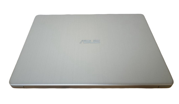 Ігровий ноутбук Asus S510U Intel Core i5-8250U 8GB RAM DDR4 256GB SSD Nvidia MX150 [15.6" FHD IPS] - Б/В