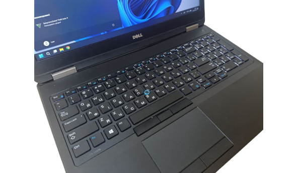 Игровой ноутбук Dell Latitude E5570 Intel Core i7-6600U 8GB RAM DDR4 256GB SSD AMD Radeon R7 M360 [15.6" FHD IPS] - Б/У