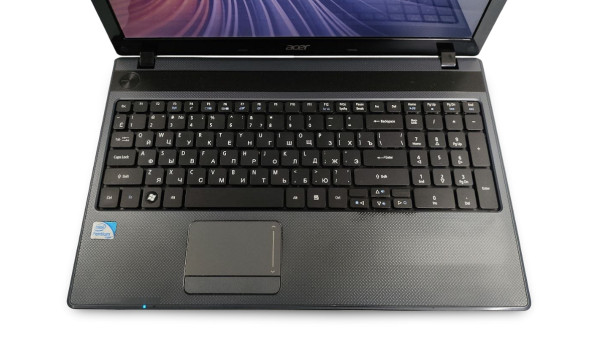Ноутбук Acer 5733 Intel Pentium P6200 6 GB RAM 500 GB HDD [15.6"] - Б/У