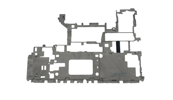 Накладка на среднюю часть корпуса к ноутбуку HP Elitbook 840 G3 840 G4 6070B0883401 Б/У