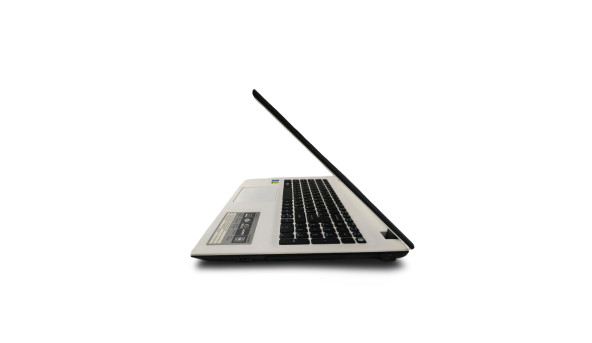 Игровой ноутбук Acer Aspire E5 532-G Intel Pentium N3700 8 GB RAM 120 GB SSD + 500 GB HDD + GeForce 920M [15.6"] - Б/У