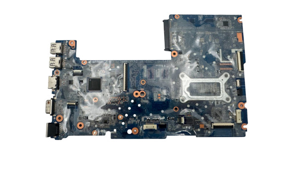Материнська плата до ноутбука HP ProBook 430 440 G3DAX61CMB6D0 855656-601 DAX61CMB6D0 REV:D Intel Core i5-6200U Б/В
