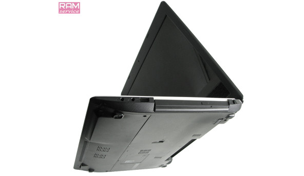 Стильний ноутбук Asus A55V, 15,6'', Intel Core i3-3110M, 4 Gb, 320 Gb, NVIDIA GeForce 610M, Windows 7, Б/В