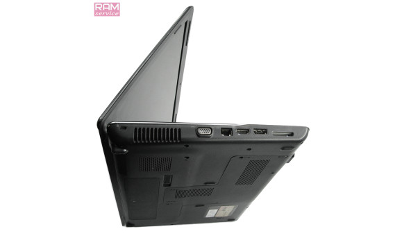 Надійний ноутбук HP Compaq Presario CQ61, 15,6'', Intel Pentium Dual Core T6400 , 3 Gb, 250 Gb, NVIDIA GeForce G 103M, Windows 7, Б/В
